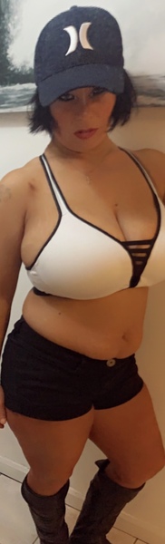 Live sex webcam photo for Katrinapussykat #3296408