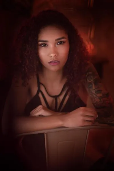 Live sex webcam photo for Miapetit #3282015