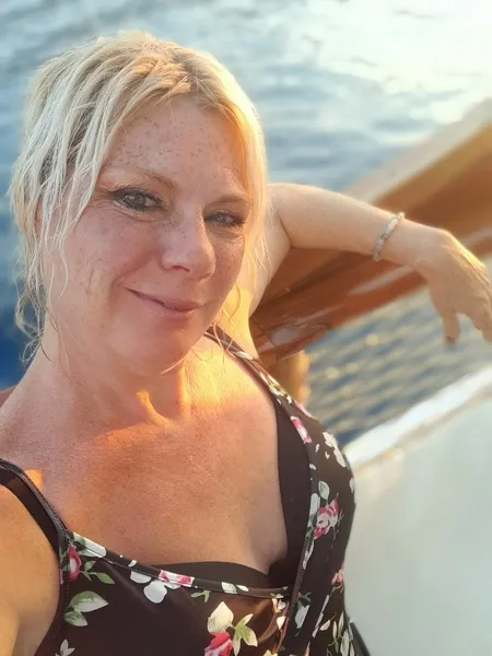 Live sex webcam photo for LadyRochelleUK #3454625