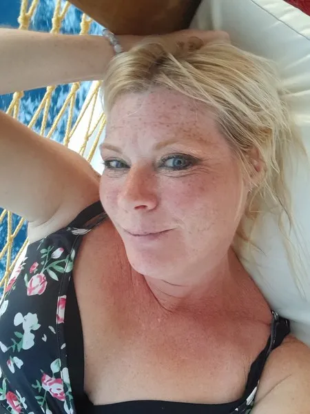 Live sex webcam photo for LadyRochelleUK #3454626