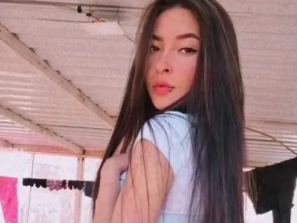 Live sex webcam photo for AmberTeyloor #3232023