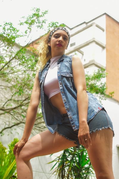 Live sex webcam photo for YazminVegaa #3240264