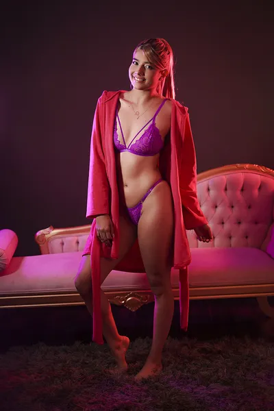 Live sex webcam photo for AnnaShell #3231197