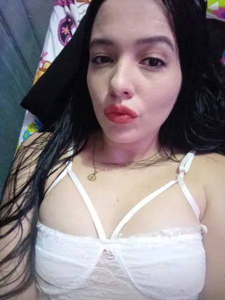 Live sex webcam photo for NinaMon #3484153