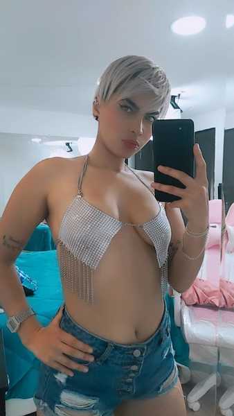 Live sex webcam photo for CloeKohutx #3558575