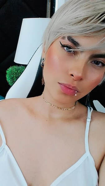 Live sex webcam photo for CloeKohutx #3726600