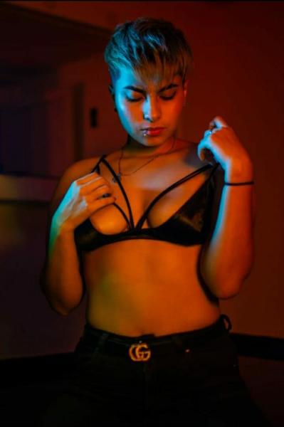 Live sex webcam photo for CloeKohutx #3244374