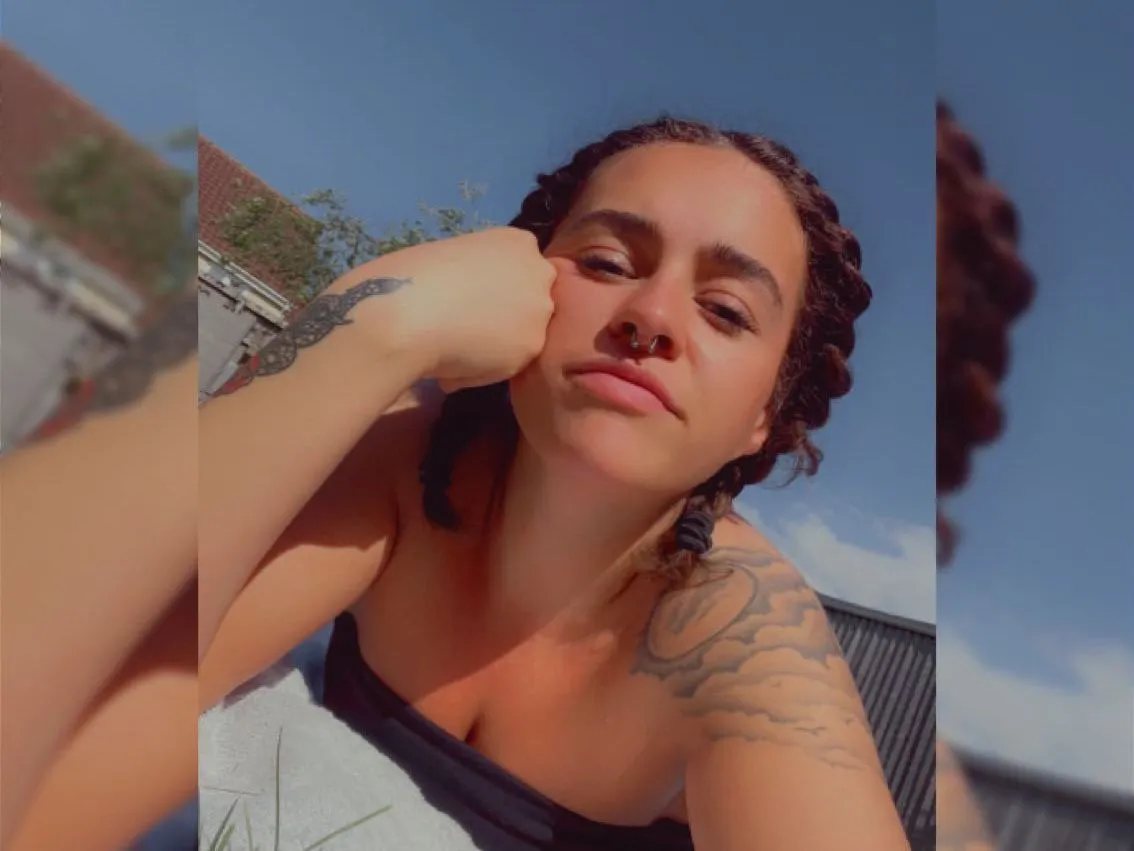 Live sex webcam photo for RemieGrace #3237755