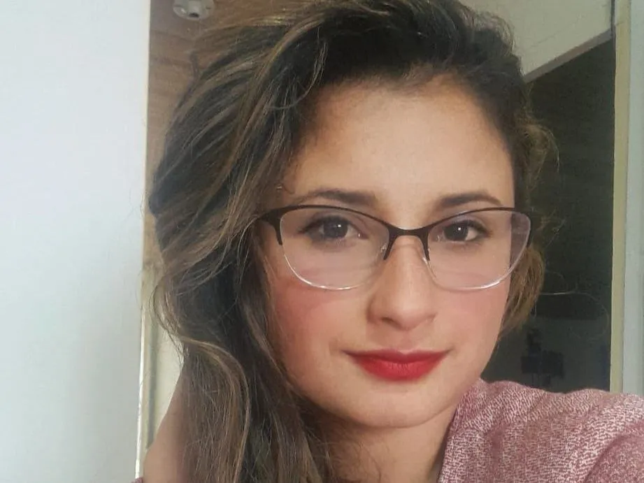 Live sex webcam photo for palomathree #3359535