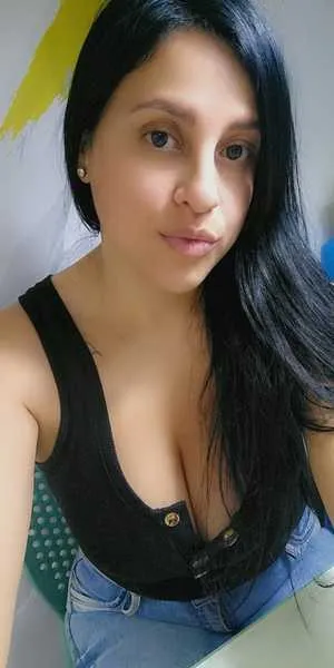 Live sex webcam photo for BellaBoop #3268388