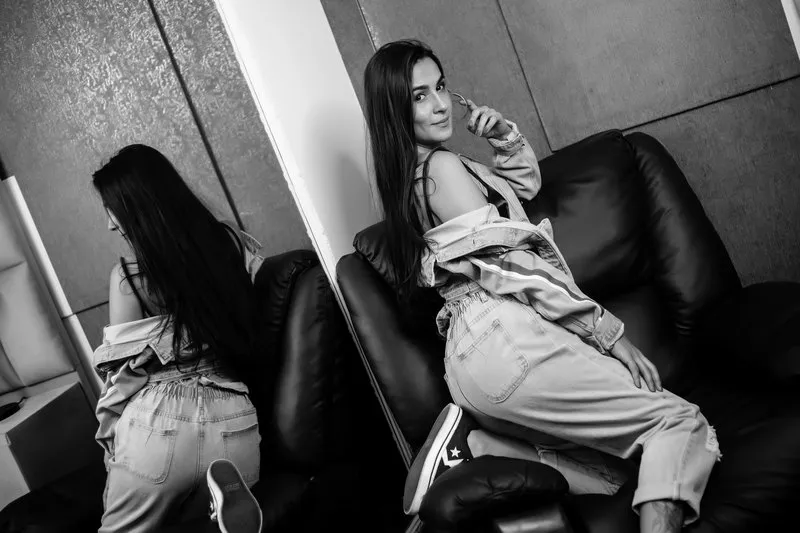 Live sex webcam photo for Sharomkiim #3240699