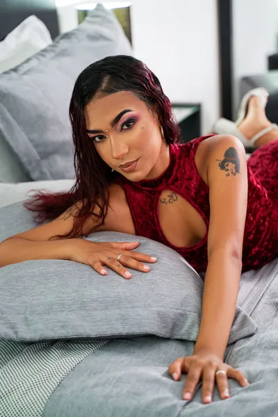 Live sex webcam photo for JessieGrant #3247948