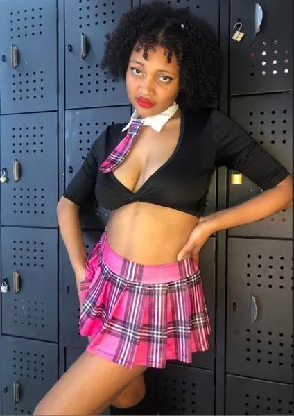 Live sex webcam photo for SweetMell #3395329