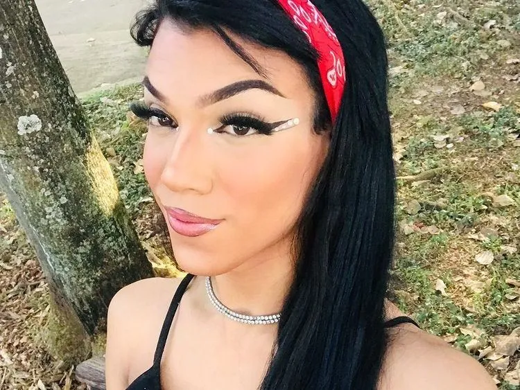 Live sex webcam photo for barbieferrer #3345347