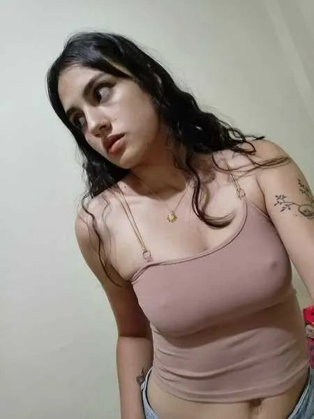 Live sex webcam photo for SalomeBlum #3269185