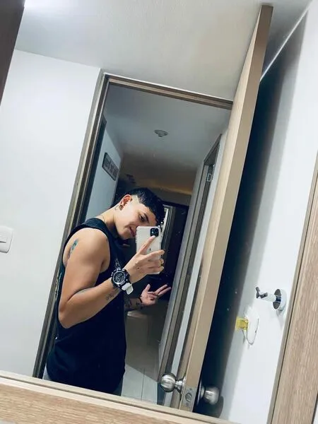 Live sex webcam photo for ZoeOwenss #3721471