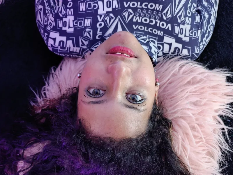 Live sex webcam photo for RouseMery #3242431