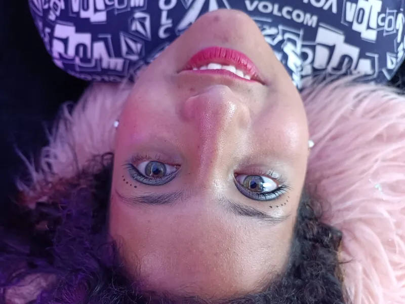 Live sex webcam photo for RouseMery #3242430