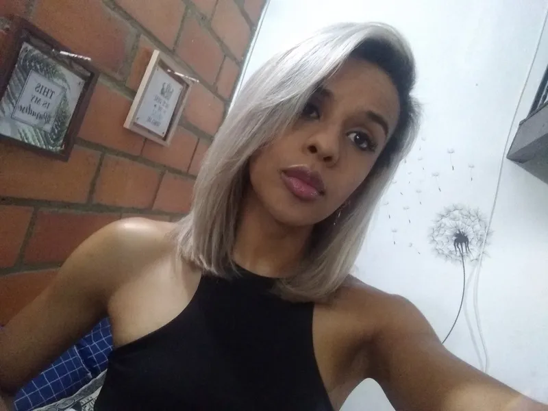 Live sex webcam photo for BrenndaSummers #3234543