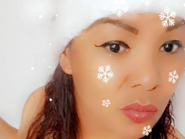 Live sex webcam photo for Dannielasquirt #3241715