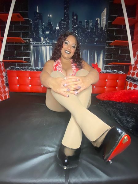 Live sex webcam photo for Violahotywet #3268172