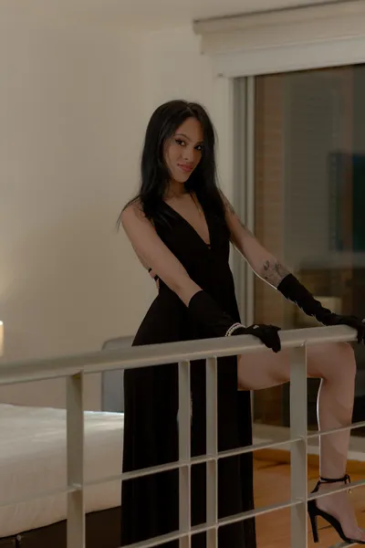 Live sex webcam photo for ReginaMur #3594350