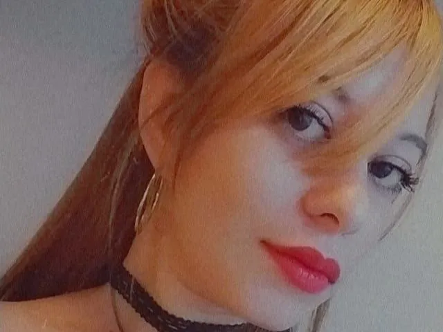 Live sex webcam photo for Sarapuertta #3889897