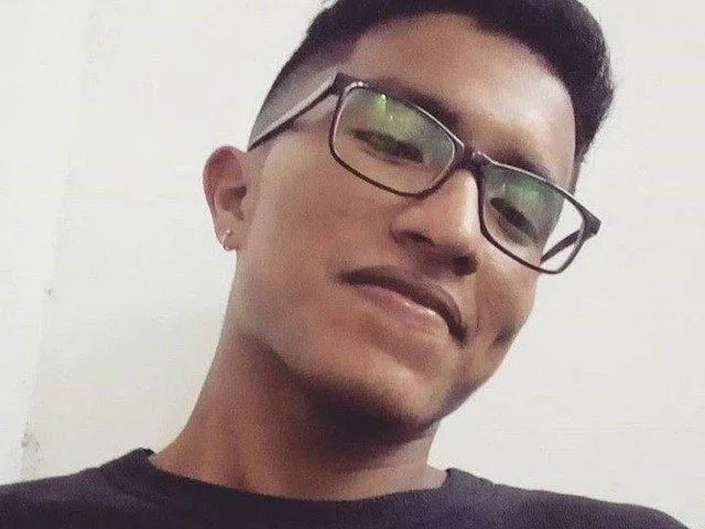 Live sex webcam photo for netomv22 #3981617