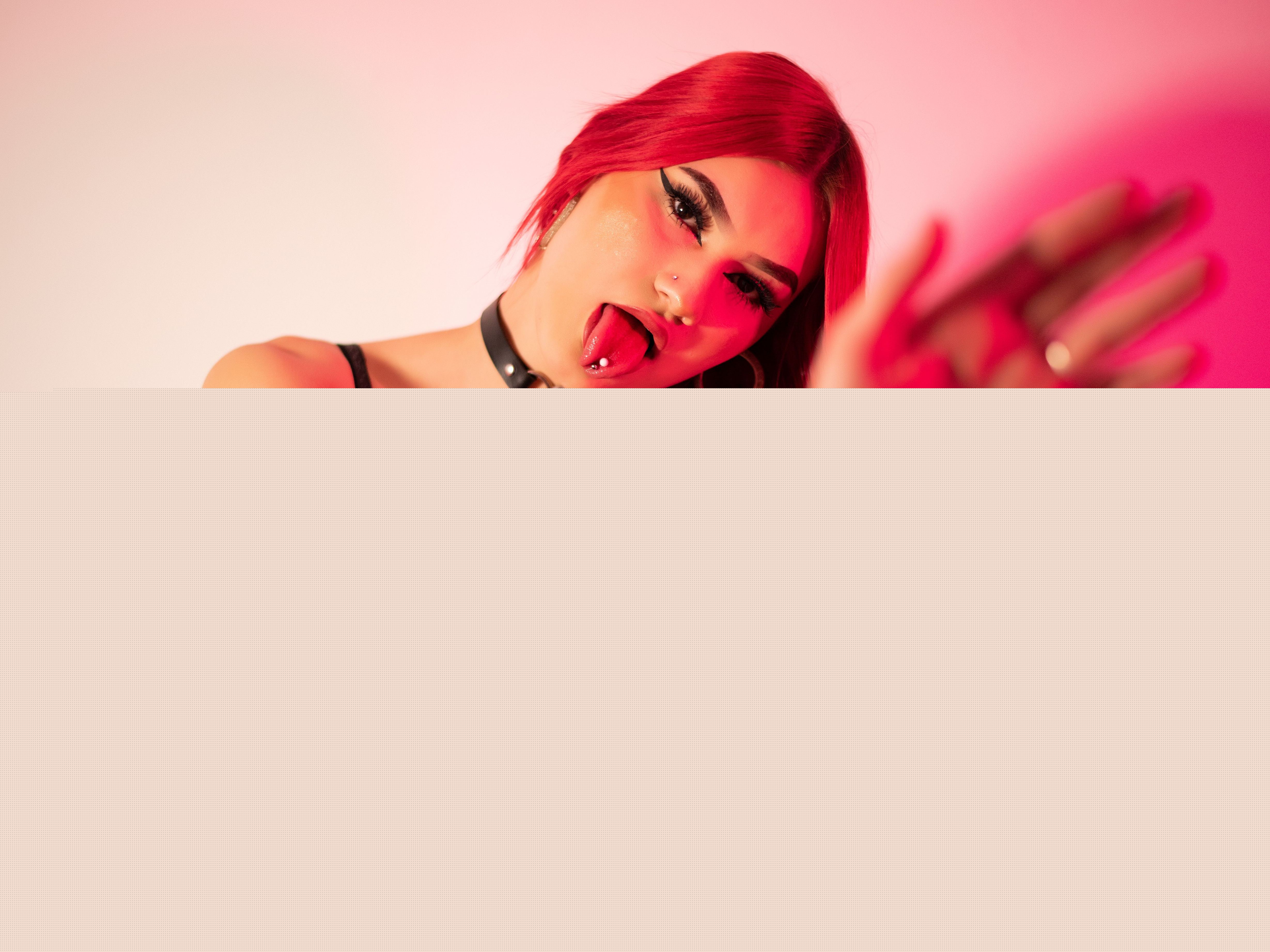 Live sex webcam photo for AlysPenser #3314355