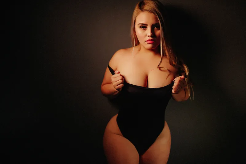 Live sex webcam photo for MaarThompsom #3409402