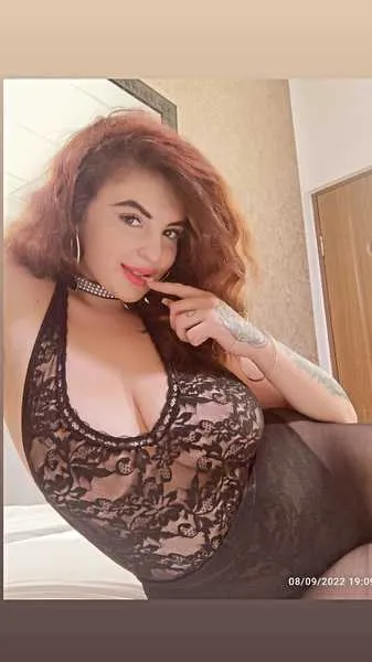 Live sex webcam photo for IngrydCox #3539886