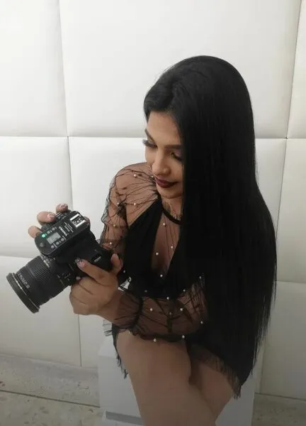 Live sex webcam photo for AdeleeGray #3686647