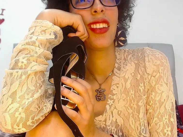Live sex webcam photo for MissyJacob #3535916