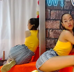 Live sex webcam photo for MissyJacob #3505839