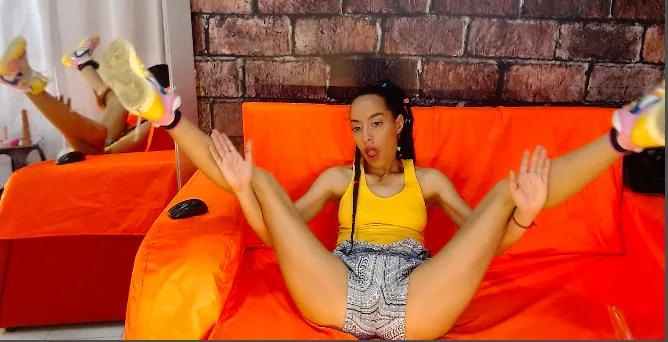 Live sex webcam photo for MissyJacob #3505838