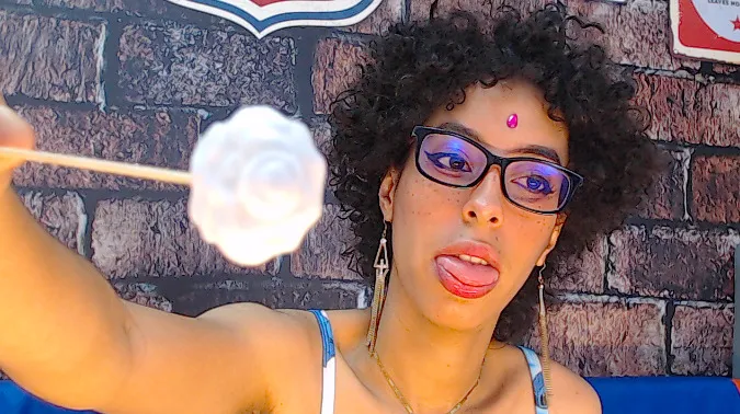 Live sex webcam photo for MissyJacob #3433010