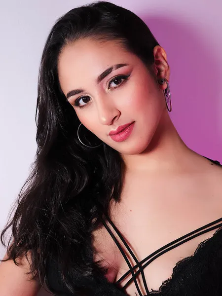 Live sex webcam photo for OliviaHanks #3247659