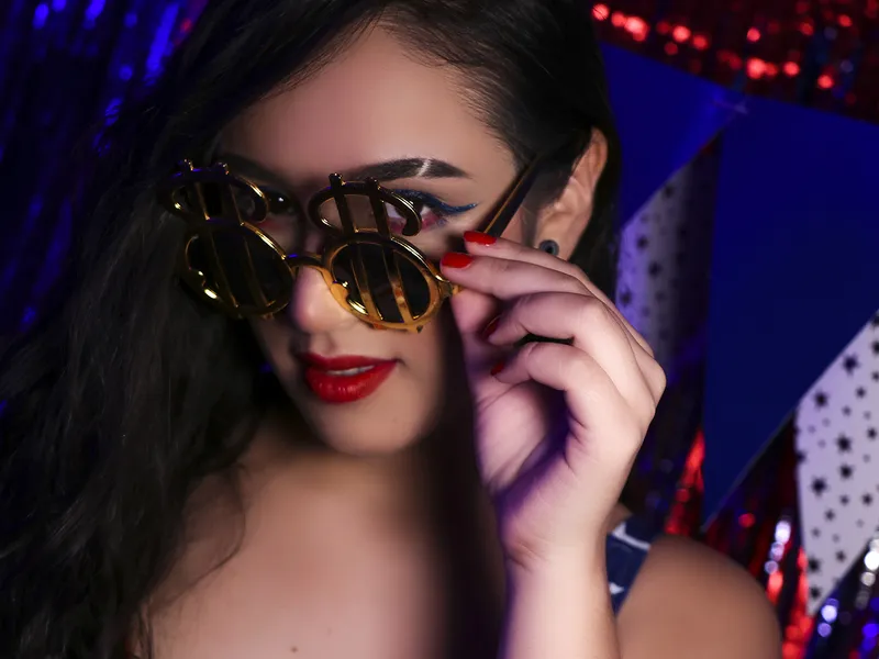 Live sex webcam photo for OliviaHanks #3302542