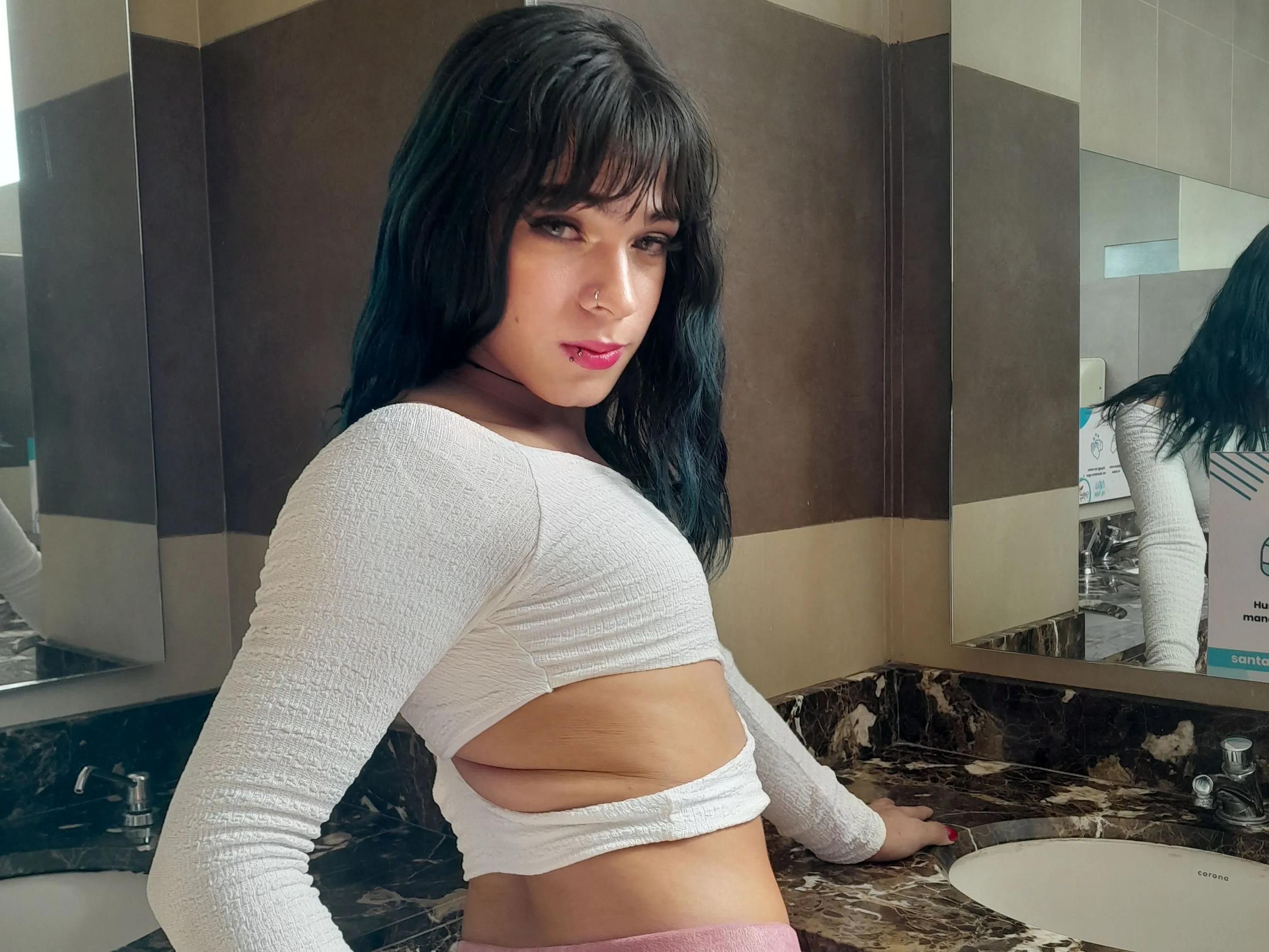 Live sex webcam photo for ttammylyn #3545473