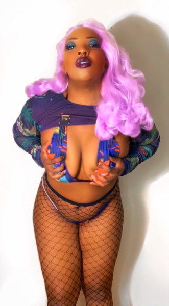 Live sex webcam photo for DeviledDona #3249822