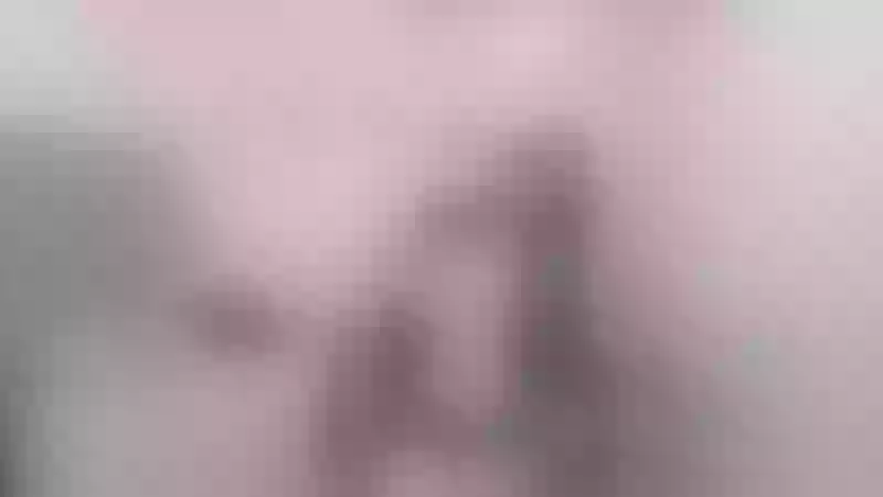 Live sex webcam photo for HelenParrker #3743522