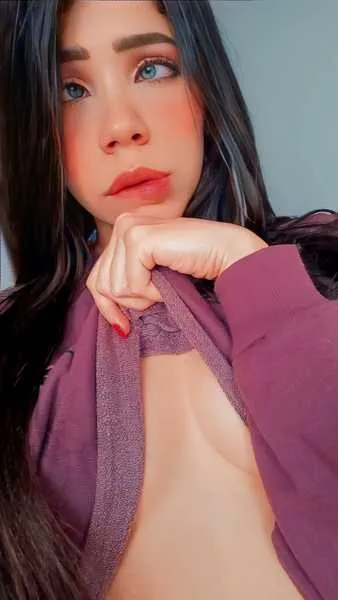 Live sex webcam photo for vennussam #3557857