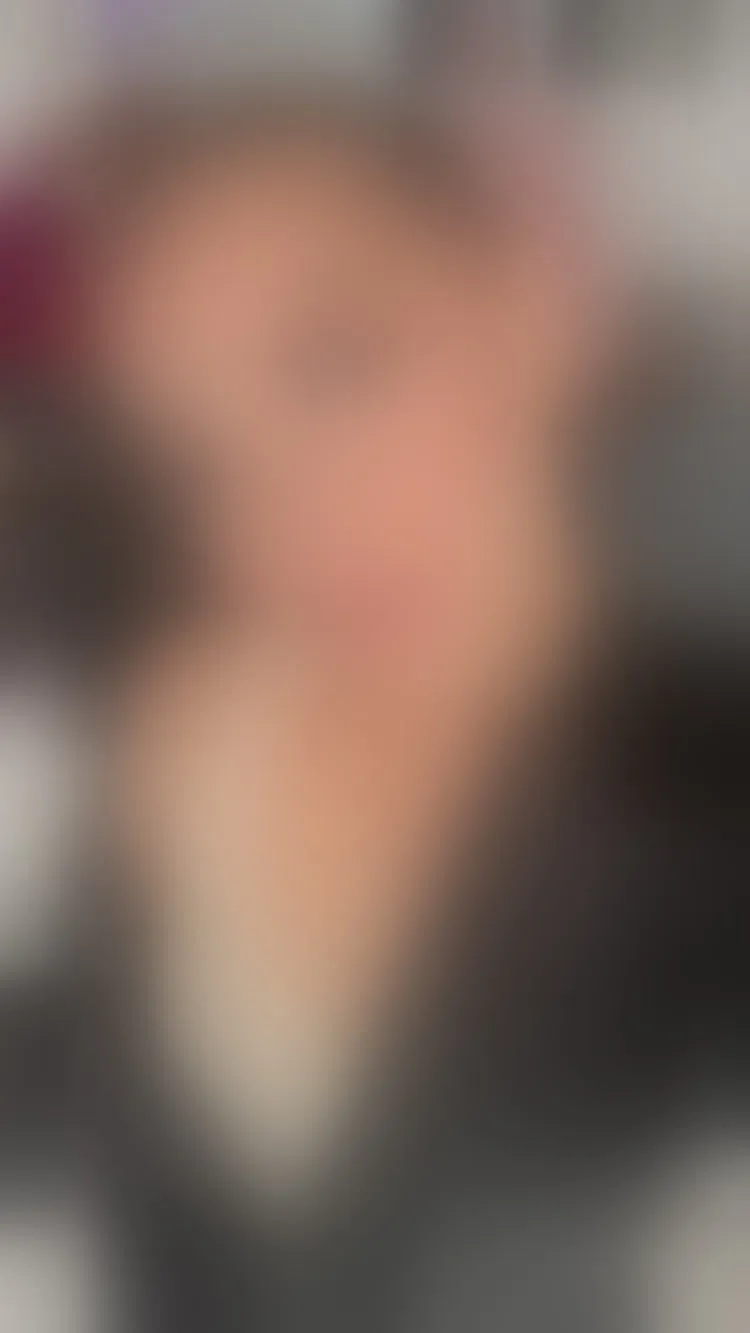 Live sex webcam photo for ArianaCortes #7779419