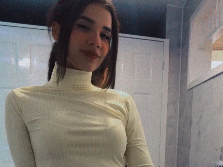 Live sex webcam photo for melanybell #3248682