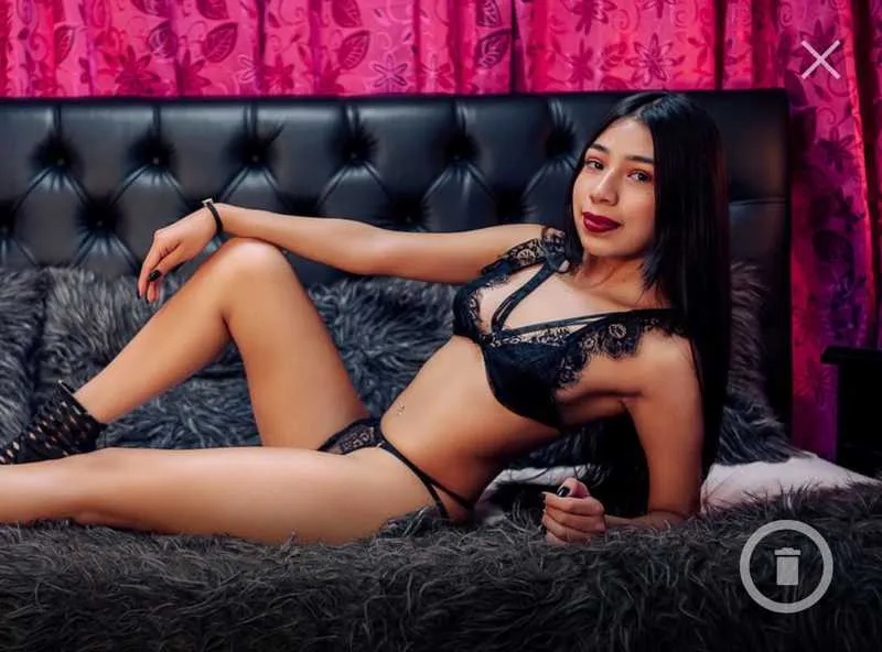 Live sex webcam photo for LizSummer #3252326