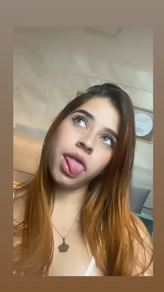 Live sex webcam photo for MartinaConor #5493278