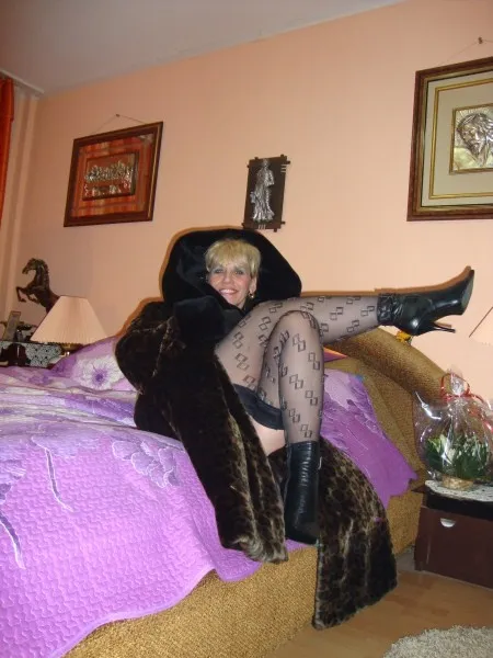 Live sex webcam photo for BlondPrettyLady #7974104