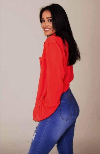 Live sex webcam photo for LorenJolie #3260478