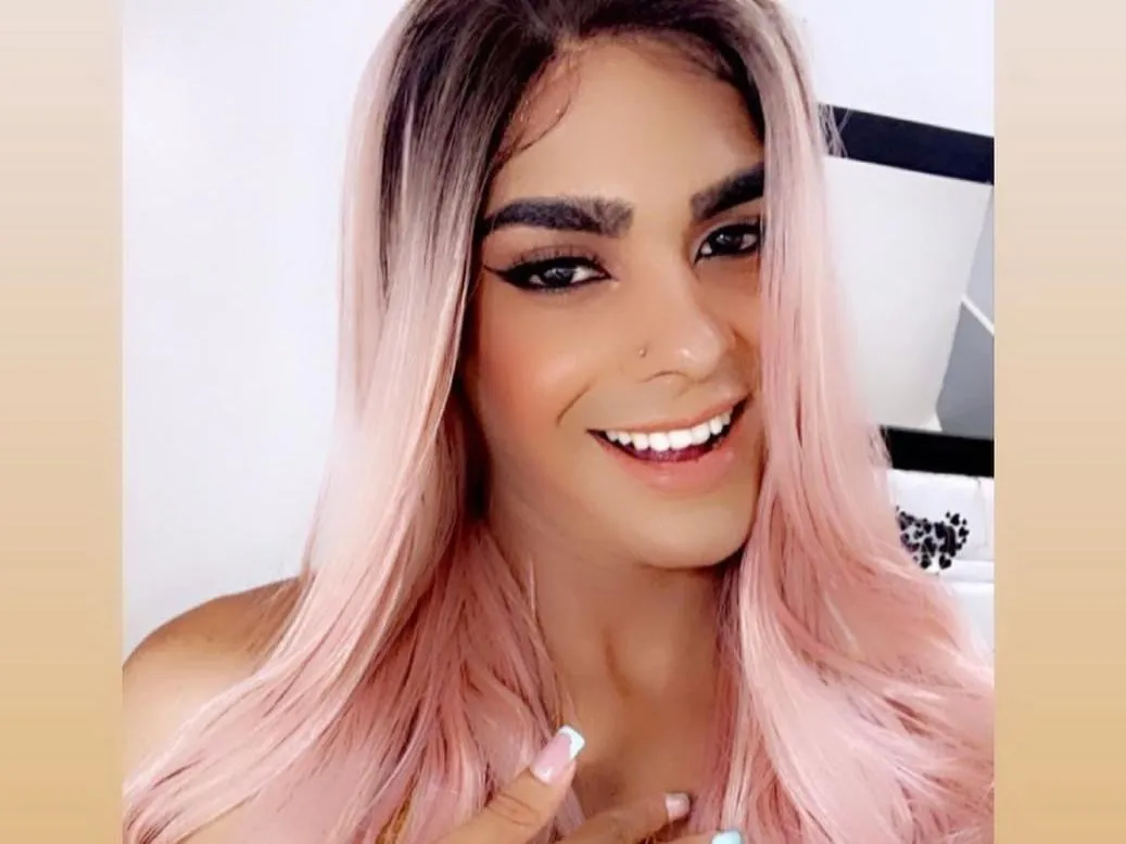 Live sex webcam photo for ScarlethSweetCandy #3889446