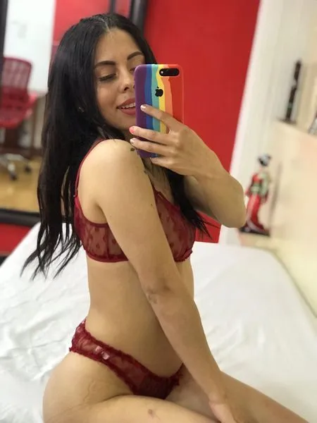 Live sex webcam photo for PalomaShelvin #3408923